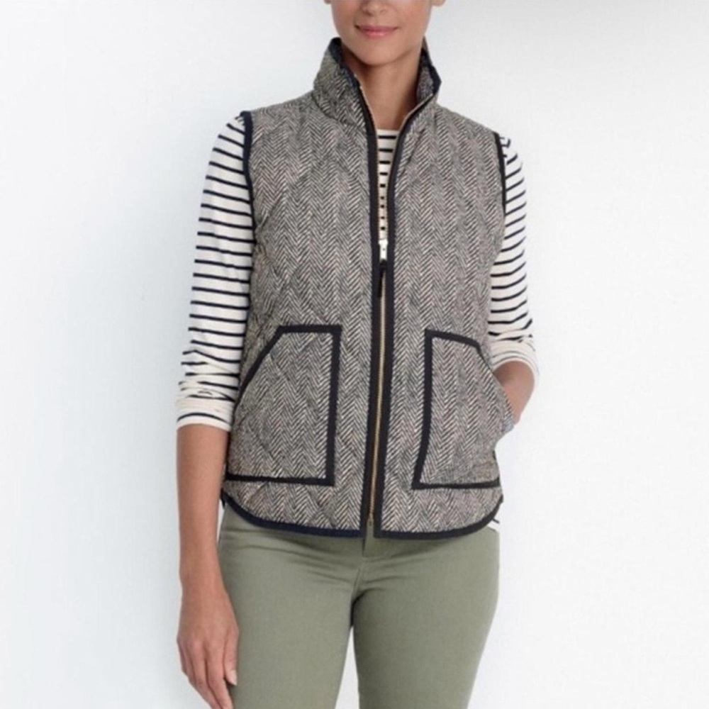 J Crew Women's Fall Vest Black Herringbone Quilted Full Zip Up Mock Neck Size XS - Picture 6 of 6
